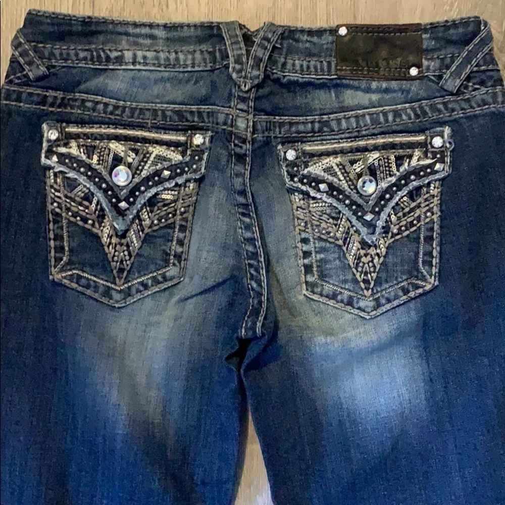 Vigoss Capris Size 9/10